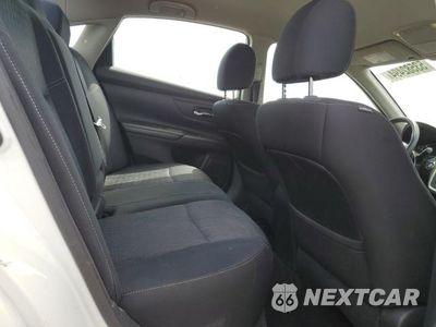Zdjęcie 10 z 12 samochodu: 2016 NISSAN ALTIMA 2.5 VIN:1N4AL3AP0GC198652 - miniatura