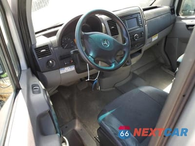 Zdjęcie 8 z 13 samochodu: 2015 MERCEDES-BENZ SPRINTER 3500 VIN:WD3PF0DC1F5998389 - miniatura