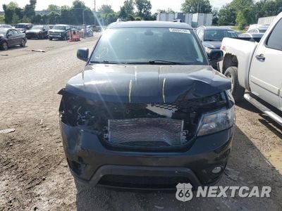 Piąte zdjęcie samochodu w środku: 2019 DODGE JOURNEY SE VIN:3C4PDDBG8KT857516 - miniatura