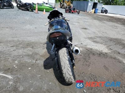 Czwarte zdjęcie samochodu z boku: 2005 SUZUKI GSX-R600 K VIN:JS1GN7CA352111189 - miniatura