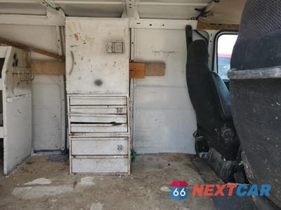 Zdjęcie 11 z 13 samochodu: 2002 DODGE RAM VAN B2500 VIN:2B7JB21Y42K146983 - miniatura