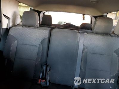 Zdjęcie 10 z 13 samochodu: 2018 CHEVROLET TRAVERSE LS VIN:1GNERFKWXJJ142939 - miniatura