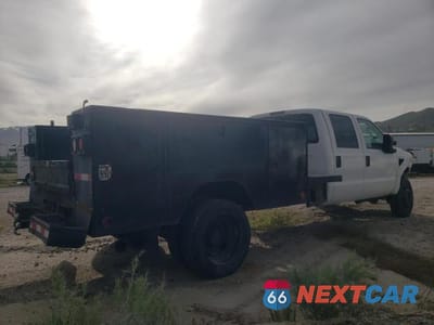 Trzecie zdjęcie samochodu z tyłu: 2008 FORD F450 SUPER DUTY VIN:1FDXW46R18EA56792 - miniatura