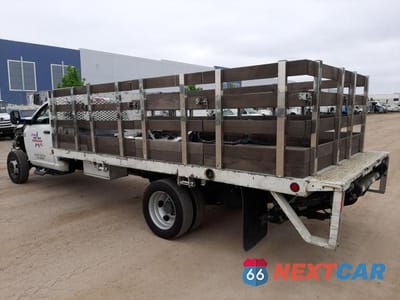 Drugie zdjęcie samochodu z przodu: 2015 RAM 4500 VIN:3C7WRKDL3FG671914 - miniatura