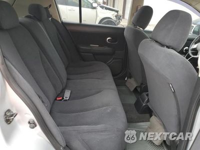 Zdjęcie 10 z 12 samochodu: 2010 NISSAN VERSA S VIN:3N1BC1CP9AL444922 - miniatura