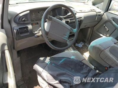 Zdjęcie 8 z 13 samochodu: 1996 FORD AEROSTAR VIN:1FTDA14U8TZA90760 - miniatura