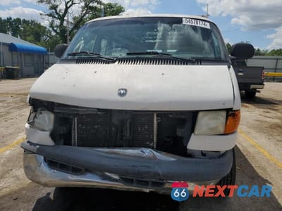 Piąte zdjęcie samochodu w środku: 2002 DODGE RAM VAN B2500 VIN:2B7JB21Y42K146983 - miniatura