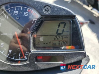 Zdjęcie 7 z 9 samochodu: 2024 HONDA CBR600 RR VIN:JH2PC40J9RK100130 - miniatura