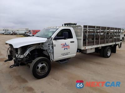 2015 RAM 4500 3C7WRKDL3FG671914 - główne zdjęcie licytacji z USA - miniatura