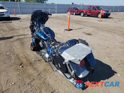 Trzecie zdjęcie samochodu z tyłu: 2018 HARLEY-DAVIDSON FLHTK 115TH ANNIVERSARY ULTRA LIMITED VIN:1HD1KWD18JB643981 - miniatura