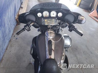 Piąte zdjęcie samochodu w środku: 2017 HARLEY-DAVIDSON FLHXS STREET GLIDE SPECIAL VIN:1HD1KRC13HB615969 - miniatura
