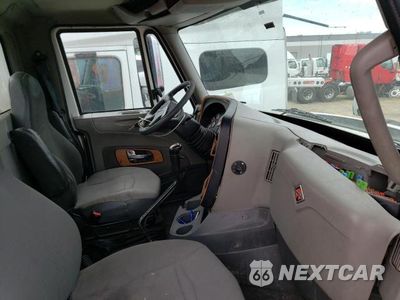 Piąte zdjęcie samochodu w środku: 2014 INTERNATIONAL PROSTAR VIN:1HSDJAPR5EH781901 - miniatura