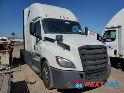 2019 FREIGHTLINER CASCADIA 126 3AKJHHDR9KSKF6975 - główne zdjęcie licytacji z USA - miniatura
