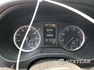 Zdjęcie 9 z 13 samochodu: 2019 MERCEDES-BENZ METRIS VIN:WD3PG3EA5K3532935 - miniatura
