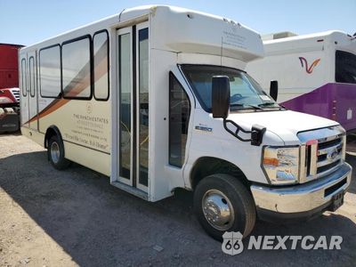 Czwarte zdjęcie samochodu z boku: 2018 FORD ECONOLINE E350 SUPER DUTY CUTAWAY VAN VIN:1FDEE3FSXJDC20835 - miniatura