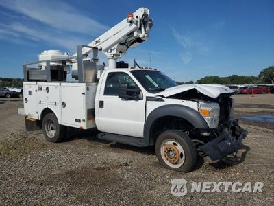 Czwarte zdjęcie samochodu z boku: 2013 FORD F450 SUPER DUTY VIN:1FDUF4HY2DEB46535 - miniatura