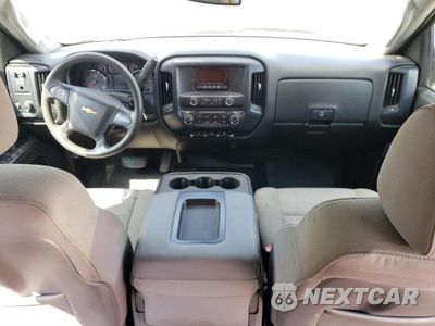 Zdjęcie 8 z 12 samochodu: 2015 CHEVROLET SILVERADO K3500 VIN:1GC4KYC80FF172790 - miniatura