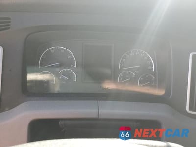 Zdjęcie 8 z 10 samochodu: 2019 FREIGHTLINER CASCADIA 126 VIN:3AKJHHDR9KSKF6975 - miniatura
