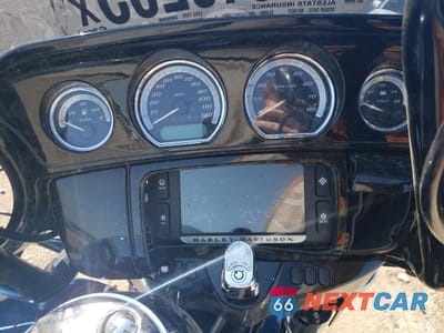 Zdjęcie 8 z 10 samochodu: 2018 HARLEY-DAVIDSON FLHTK 115TH ANNIVERSARY ULTRA LIMITED VIN:1HD1KWD18JB643981 - miniatura