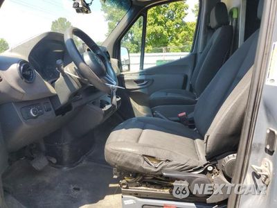 Zdjęcie 7 z 13 samochodu: 2019 MERCEDES-BENZ SPRINTER 2500/3500 VIN:WD4PF1CD4KP143437 - miniatura