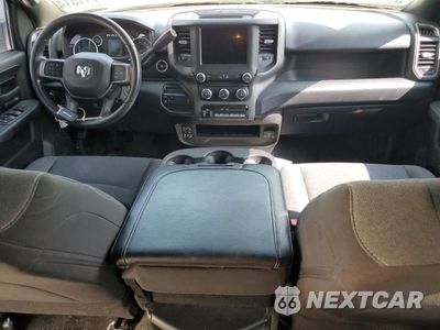 Zdjęcie 8 z 13 samochodu: 2022 RAM 3500 TRADESMAN VIN:3C63R3GL2NG153834 - miniatura