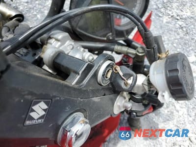 Zdjęcie 8 z 9 samochodu: 2006 SUZUKI SV650 VIN:JS1VP53A262100367 - miniatura