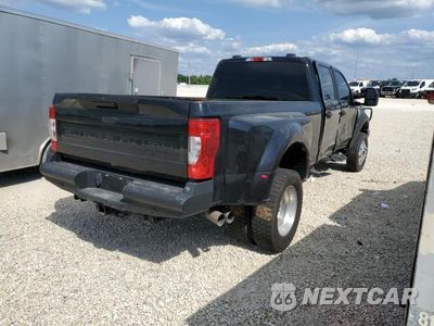 Czwarte zdjęcie samochodu z boku: 2021 FORD F450 SUPER DUTY VIN:1FT8W4DT1MEC11388 - miniatura
