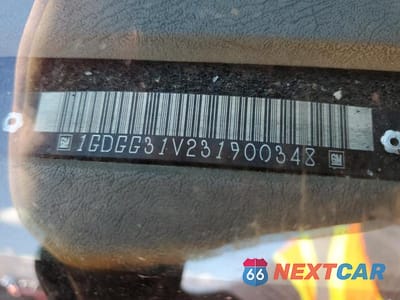 Zdjęcie 14 z 14 samochodu: 2003 GMC SAVANA CUTAWAY G3500 VIN:1GDGG31V231900348 - miniatura