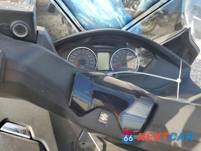 Zdjęcie 7 z 9 samochodu: 2019 SUZUKI AN400 A VIN:JS1DU11E0K7100125 - miniatura