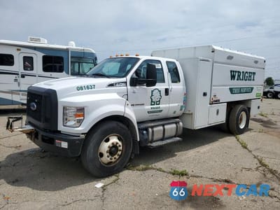 Drugie zdjęcie samochodu z przodu: 2017 FORD F750 SUPER DUTY VIN:1FDNX7DC2HDB07694 - miniatura
