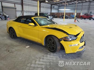 Czwarte zdjęcie samochodu z boku: 2018 FORD MUSTANG VIN:1FATP8UH2J5136518 - miniatura