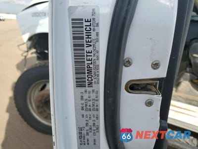 Zdjęcie 13 z 13 samochodu: 2016 RAM 5500 VIN:3C7WRNFL5GG373574 - miniatura