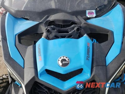 Zdjęcie 7 z 10 samochodu: 2021 CAN-AM MAVERICK X3 MAX RS TURBO R VIN:3JBVKAW43MK000379 - miniatura
