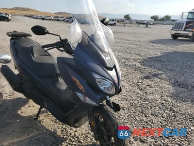 2019 SUZUKI AN400 A JS1DU11E0K7100125 - główne zdjęcie licytacji z USA - miniatura