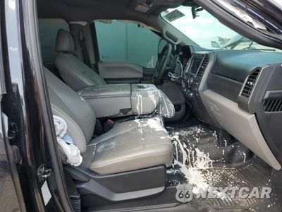 Piąte zdjęcie samochodu w środku: 2021 FORD F450 SUPER DUTY VIN:1FT8W4DT1MEC11388 - miniatura