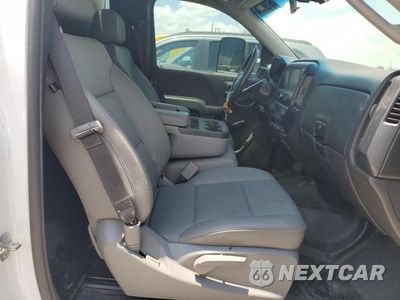 Zdjęcie 11 z 13 samochodu: 2018 CHEVROLET SILVERADO C1500 VIN:1GCNCNEC1JZ328618 - miniatura