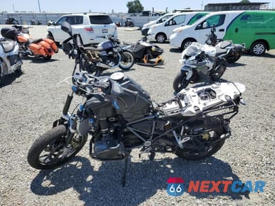 Trzecie zdjęcie samochodu z tyłu: 2020 BMW R 1250 GS VIN:WB10J9305LZJ18524 - miniatura