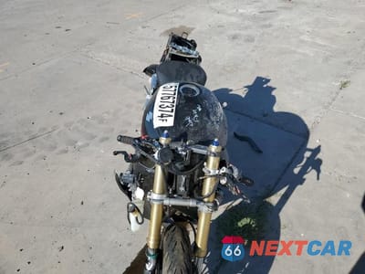 Piąte zdjęcie samochodu w środku: 2005 SUZUKI GSX-R600 K VIN:JS1GN7CA452100072 - miniatura