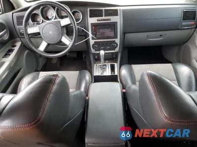 Zdjęcie 8 z 12 samochodu: 2006 DODGE MAGNUM SRT-8 VIN:2D4GV77316H219078 - miniatura