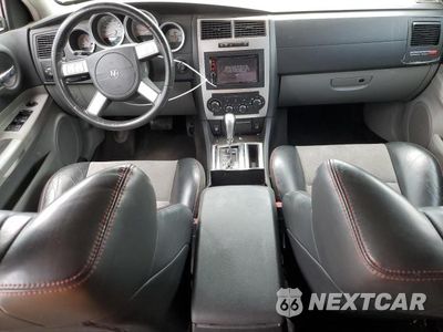 Zdjęcie 8 z 12 samochodu: 2006 DODGE MAGNUM SRT-8 VIN:2D4GV77316H219078 - miniatura