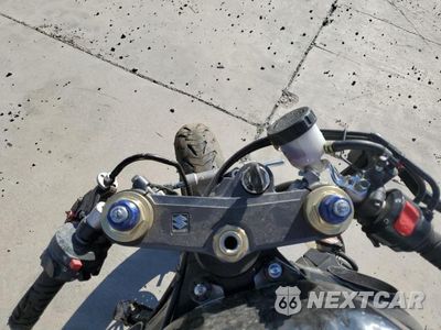 Zdjęcie 7 z 10 samochodu: 2005 SUZUKI GSX-R600 K VIN:JS1GN7CA452100072 - miniatura