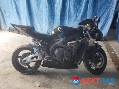 2006 HONDA CBR1000 RR JH2SC57076M206959 - główne zdjęcie licytacji z USA - miniatura
