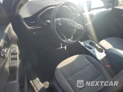 Zdjęcie 8 z 13 samochodu: 2020 FORD ESCAPE SE VIN:1FMCU0G61LUA46795 - miniatura