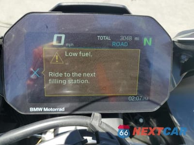 Zdjęcie 7 z 10 samochodu: 2021 BMW S 1000 RR VIN:WB10E230XM6D39800 - miniatura