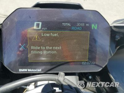 Zdjęcie 7 z 10 samochodu: 2021 BMW S 1000 RR VIN:WB10E230XM6D39800 - miniatura