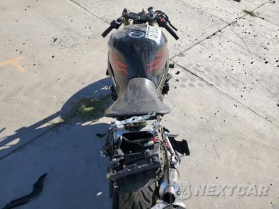 Zdjęcie 6 z 10 samochodu: 2005 SUZUKI GSX-R600 K VIN:JS1GN7CA452100072 - miniatura