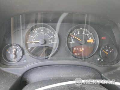 Zdjęcie 9 z 14 samochodu: 2015 JEEP PATRIOT SPORT VIN:1C4NJRBB9FD231275 - miniatura