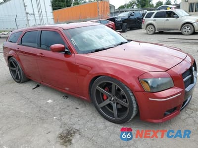 Czwarte zdjęcie samochodu z boku: 2006 DODGE MAGNUM SRT-8 VIN:2D4GV77316H219078 - miniatura
