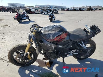 Trzecie zdjęcie samochodu z tyłu: 2005 SUZUKI GSX-R600 K VIN:JS1GN7CA452100072 - miniatura