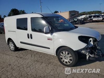 Czwarte zdjęcie samochodu z boku: 2017 RAM PROMASTER CITY SLT VIN:ZFBERFBB5H6E69385 - miniatura